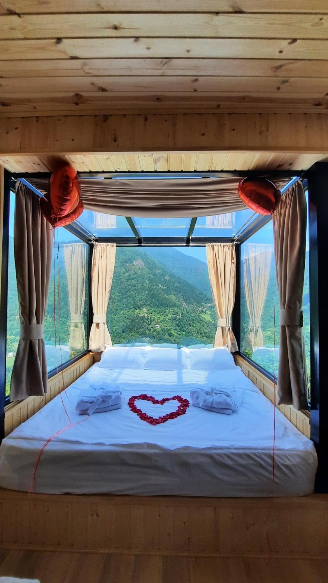 Unique Boutique Hotel Near Batumi Zeda Chkhutuneti Luaran gambar